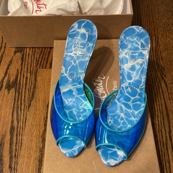 Christian Louboutin heels NWT $945 - Picture 2 of 7